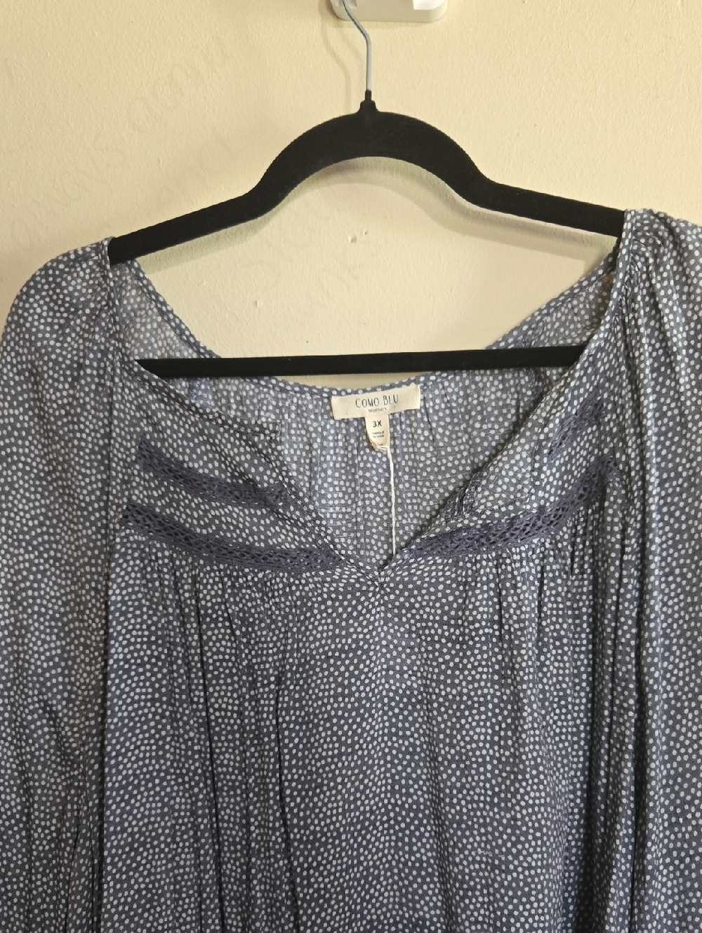 T46 Como Blue Vintage Blouse Pullover V-Neck Lace Detail 3/4 Sleeve Lightweight - Picture 3 of 12
